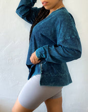 Load image into Gallery viewer, Teal Oversized Pullover